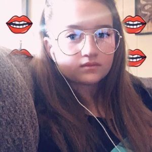 Meet your Posher, Mika-rose